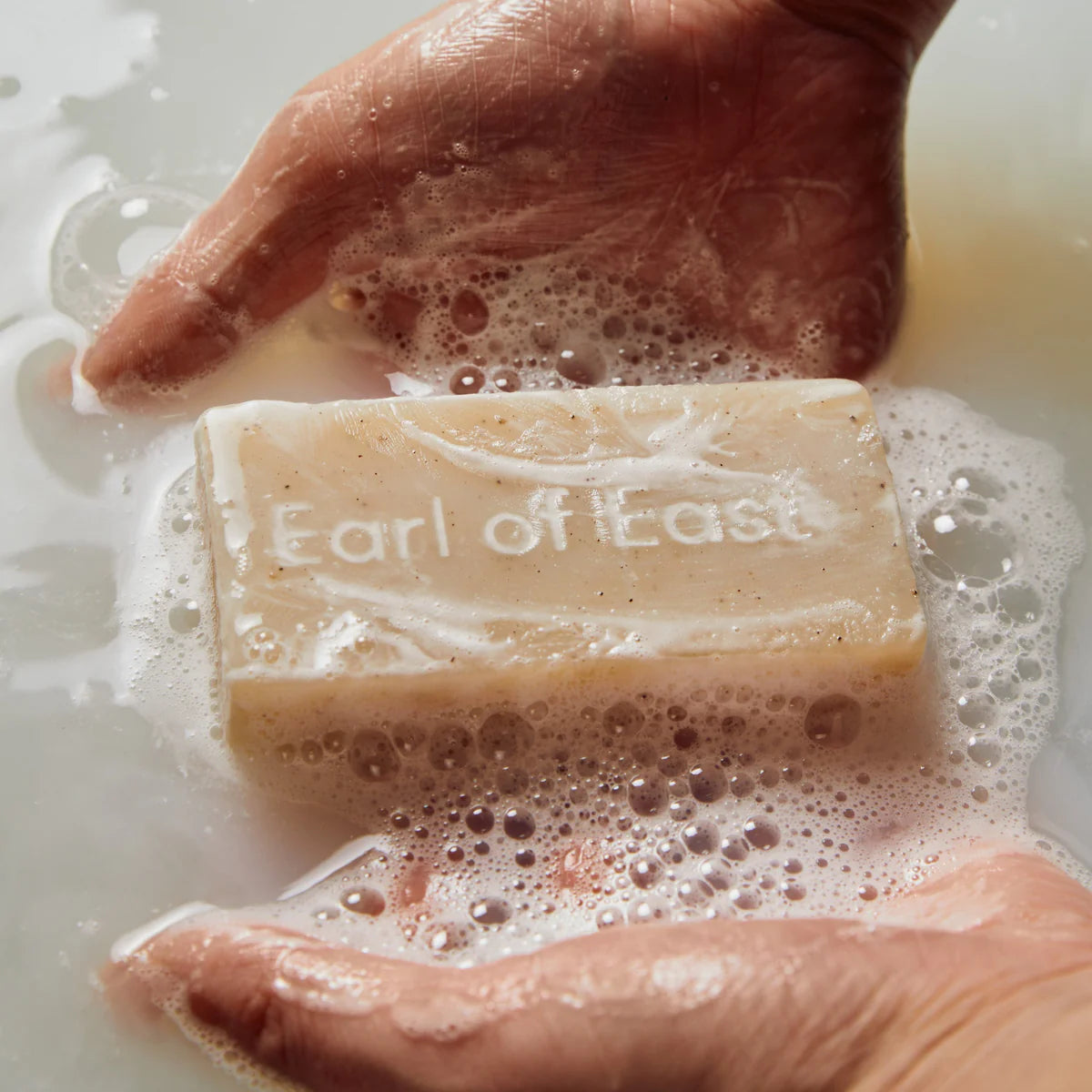 EARL OF EAST SMOKE & MUSK ALL OVER BAR SOAP (Copy)